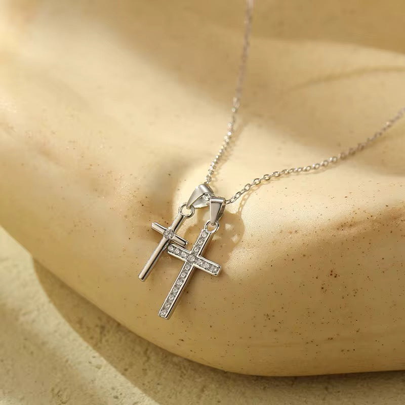 Dainty Double Cross Halskette – Gold / Silber