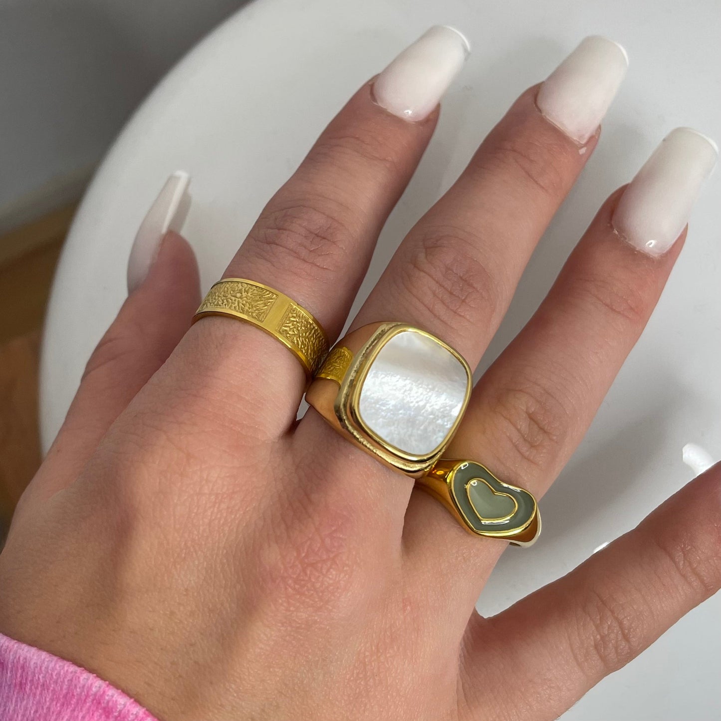 Bague coquillage en perles épaisses
