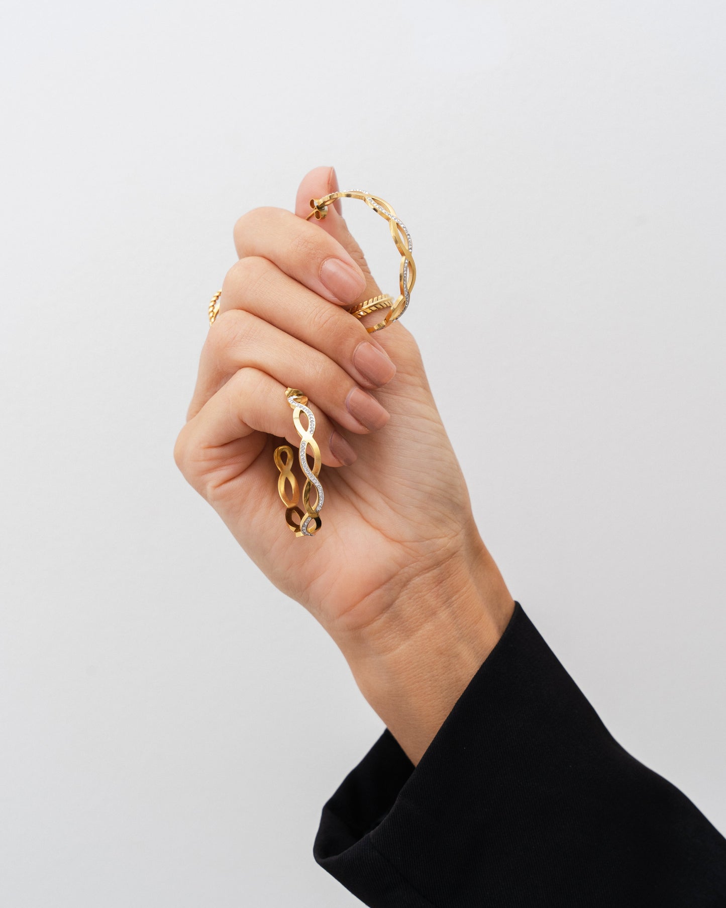 Amelia Interlace Creolen Gold in Geschenkbox