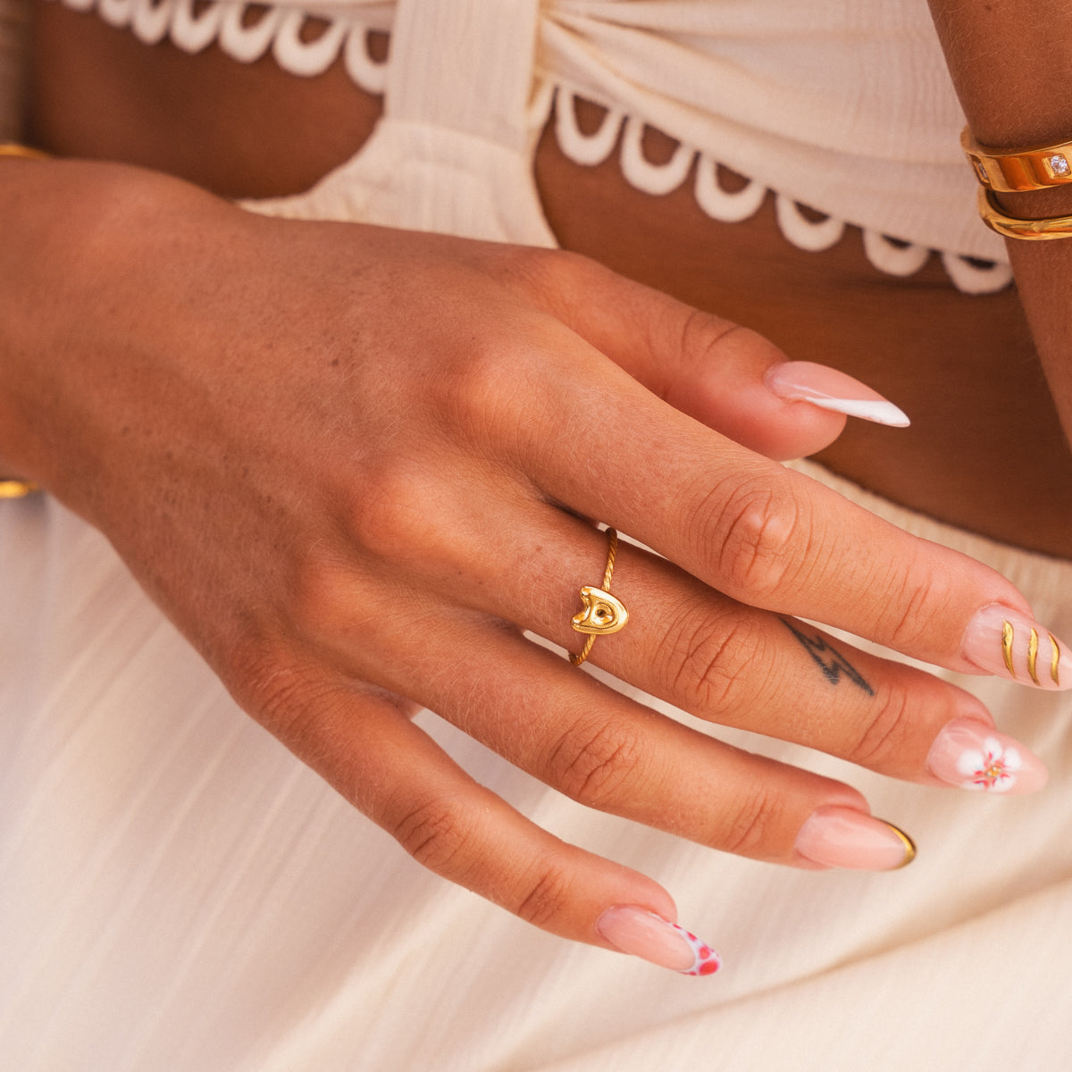 Bubble Initial Kordelkette Ring Gold – moderner Lifestyle-Look