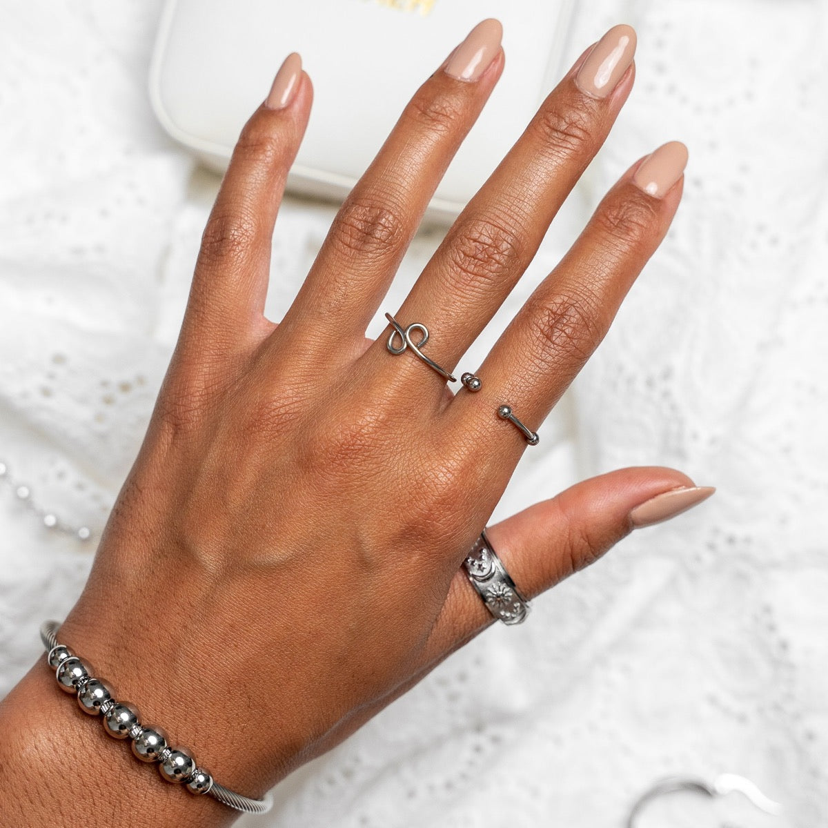 Calma Fidget Armreif Silber in Geschenkbox