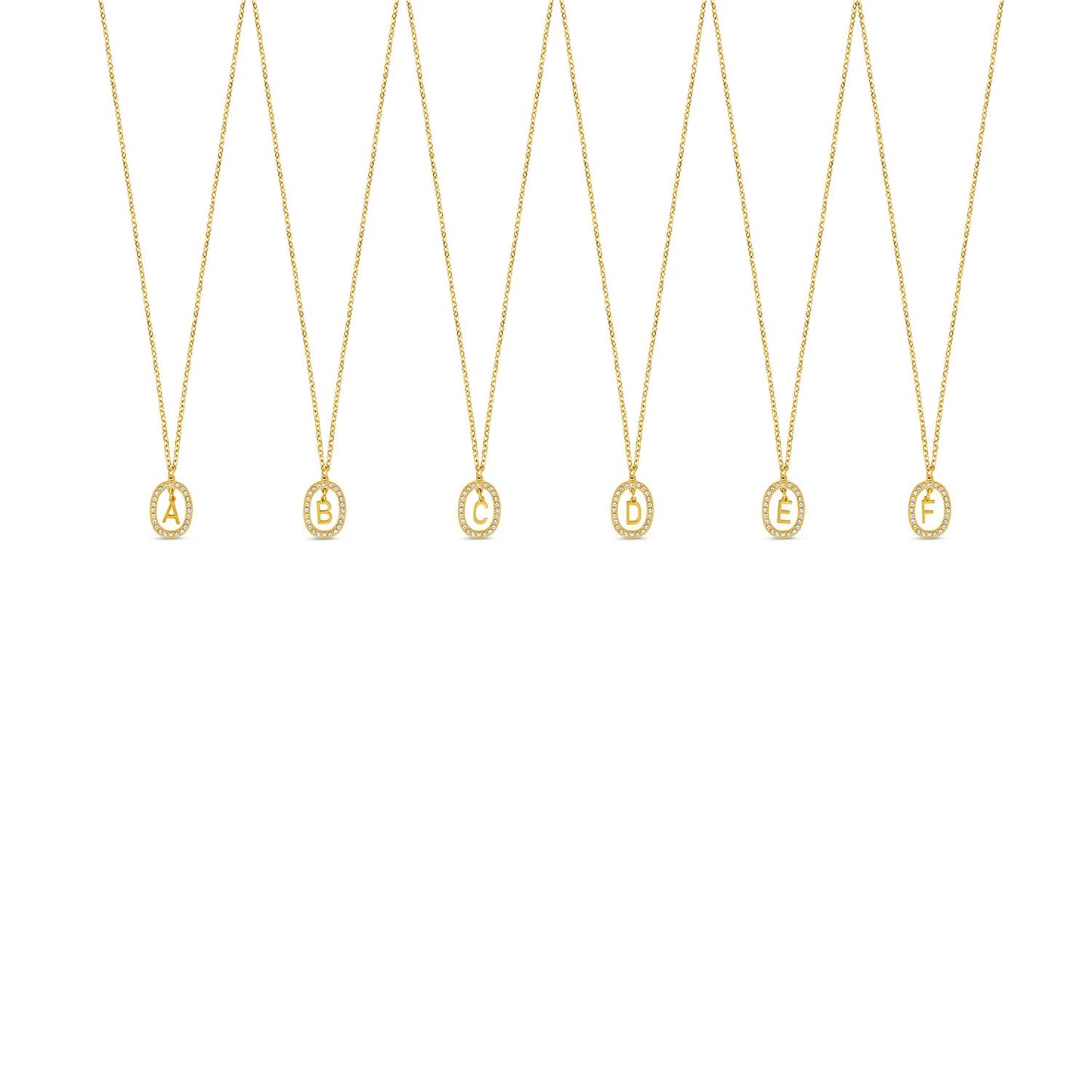 Detailaufnahme der Chandelier Initial Halskette Gold