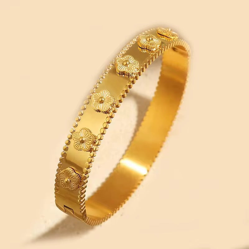 Close-up of high-shine 3D flower bangle – Loveness
