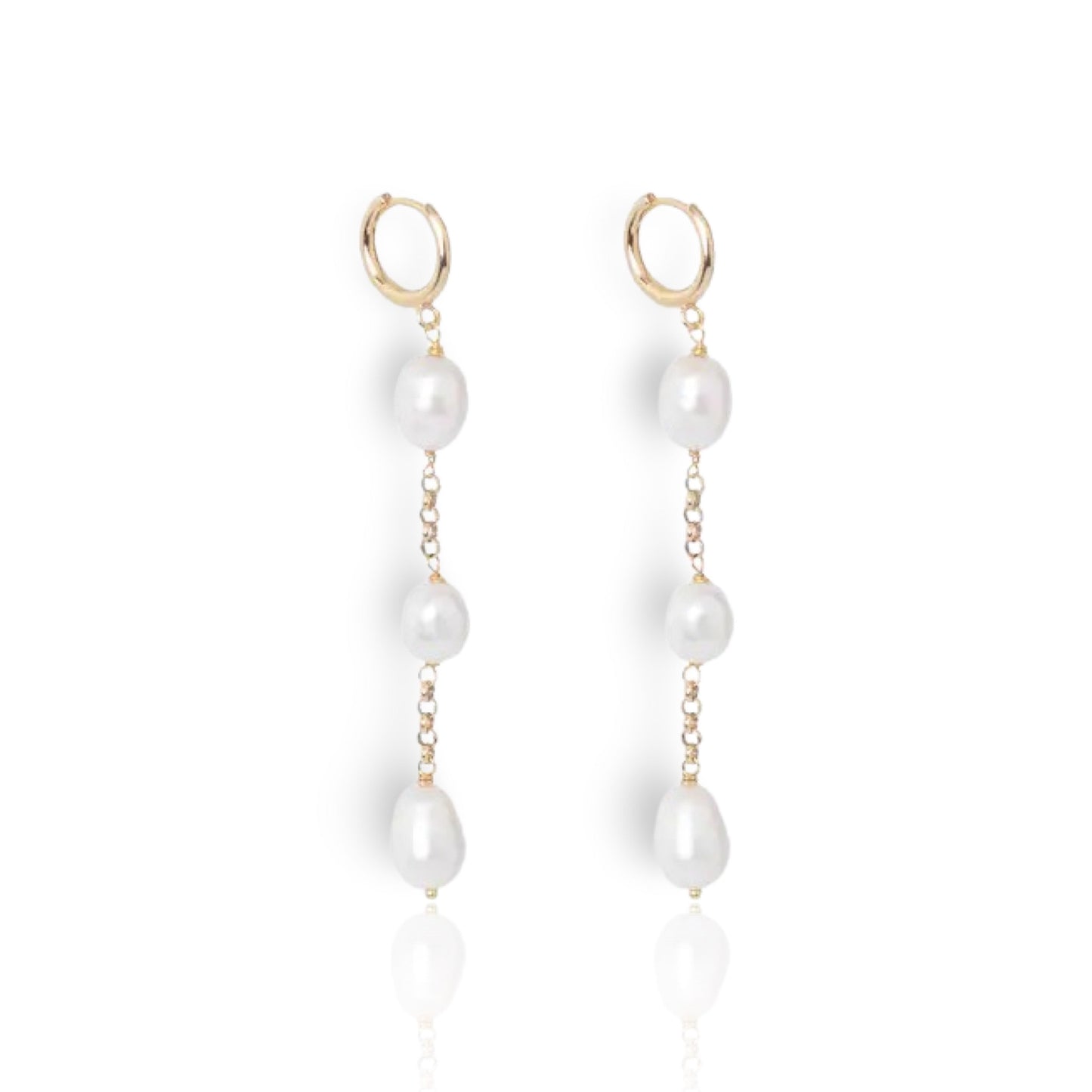 Front view of Gina natural pearl gold hoop earrings