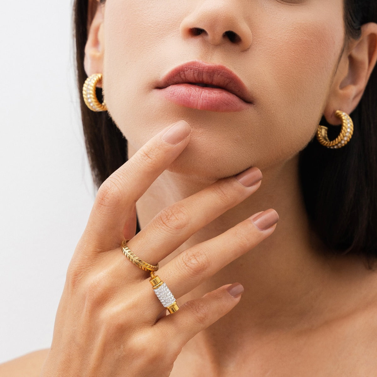 Seitliche Ansicht des Glitz Fidget Rings Gold