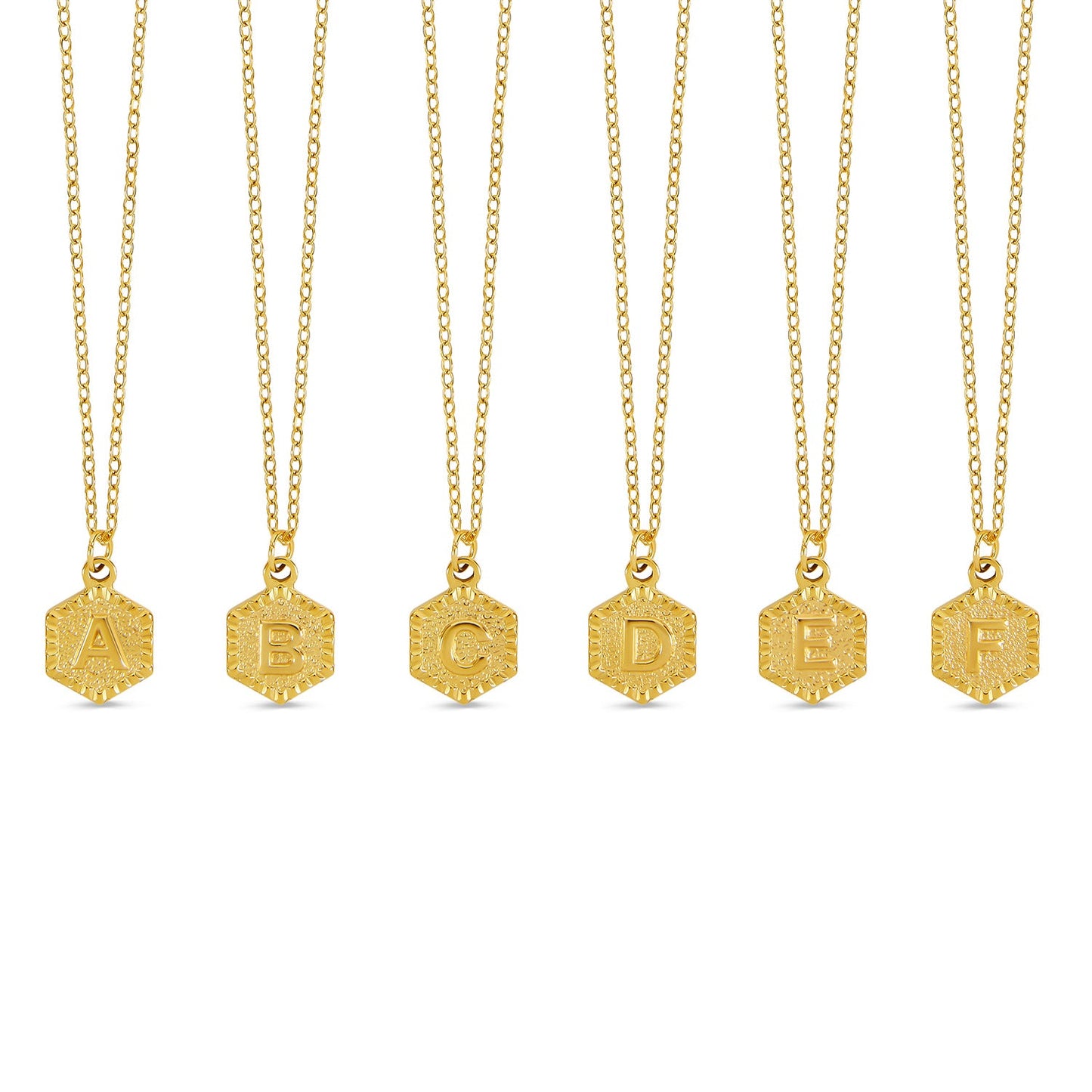 Detailaufnahme der Hex Initial Halskette Gold
