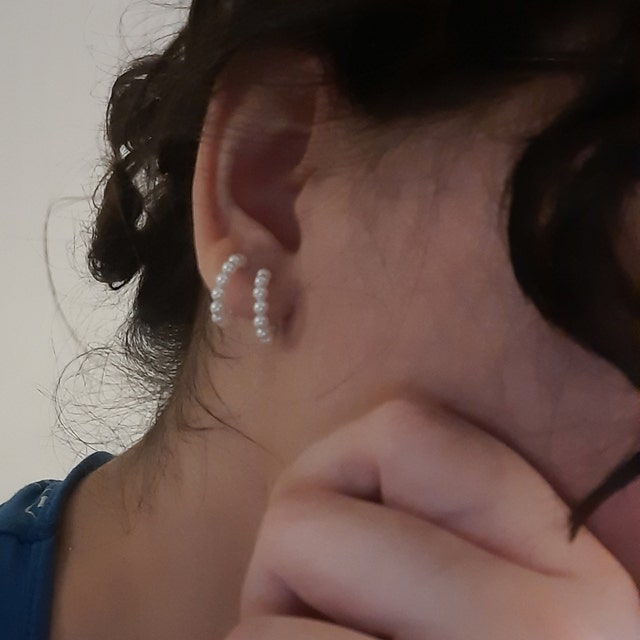 18K Gold Pearl Hoop Earrings