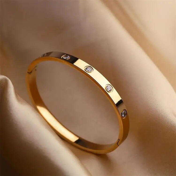 Waterproof Lover bangle bracelet stacked with others – Loveness