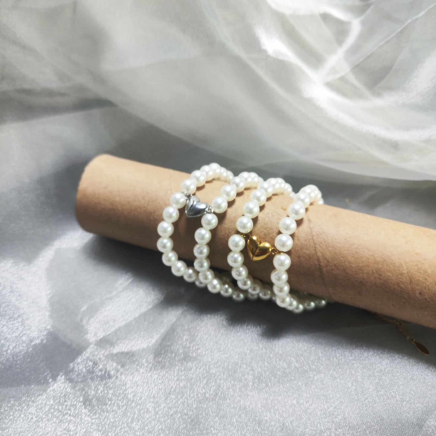 Ensemble de bracelets magnétiques pour couples