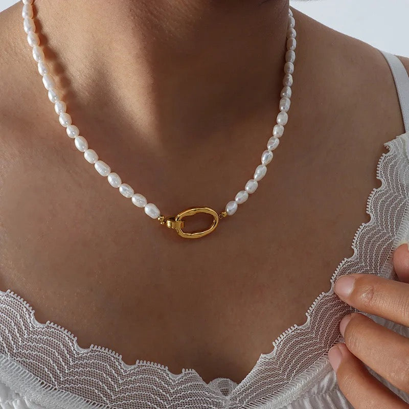 Pearl Clasp Necklace in gift box – elegant gift for her