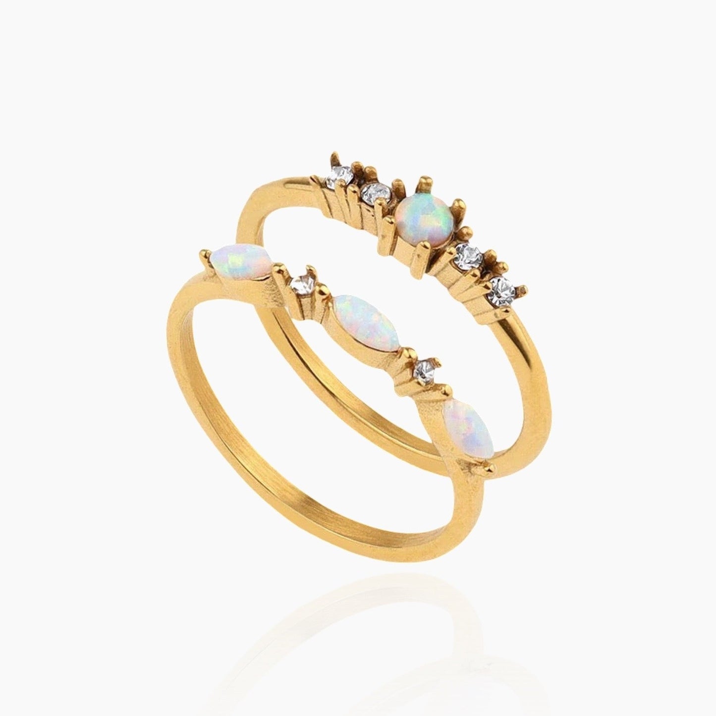 Natural opal ring in 925 silver – front view