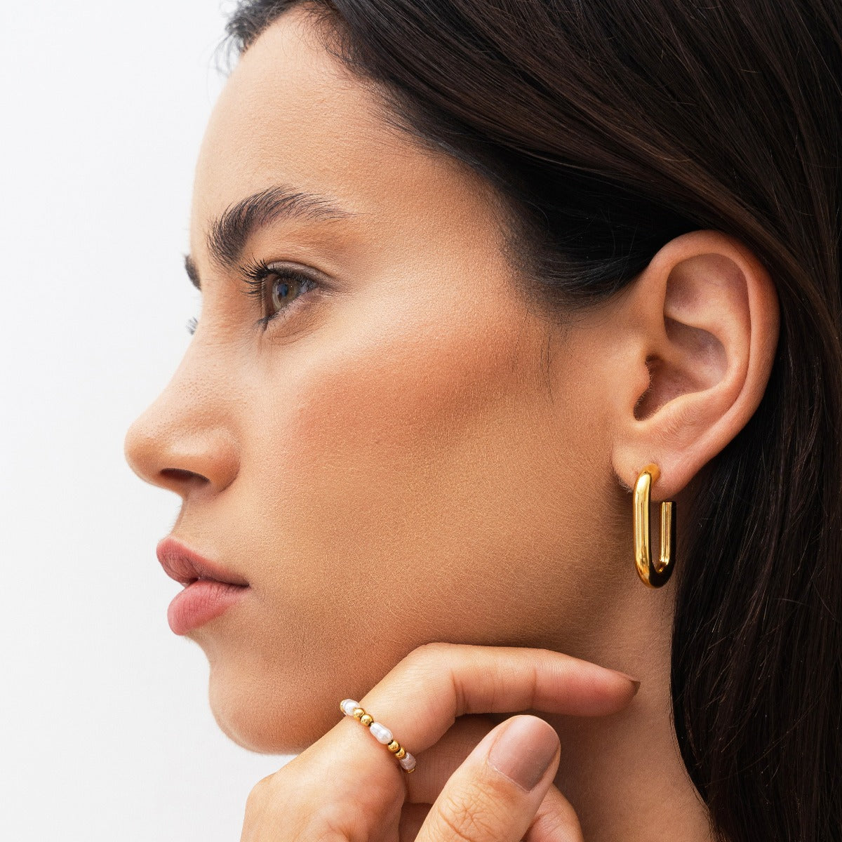 Detailaufnahme des Perlen Fidget Rings Gold