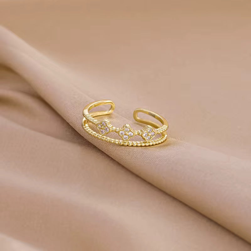 Sterling silver clover ring presented in elegant box