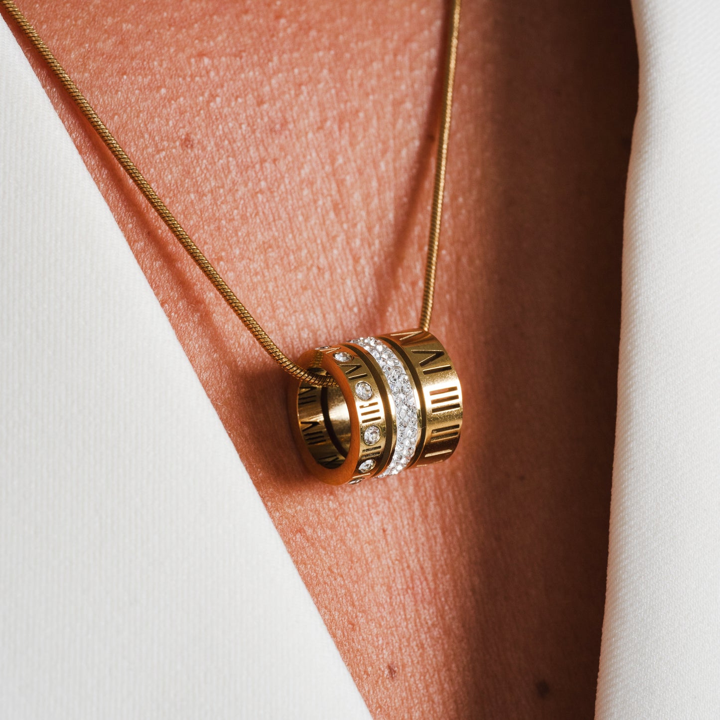 Triple Stack Ring Halskette Gold in Geschenkbox