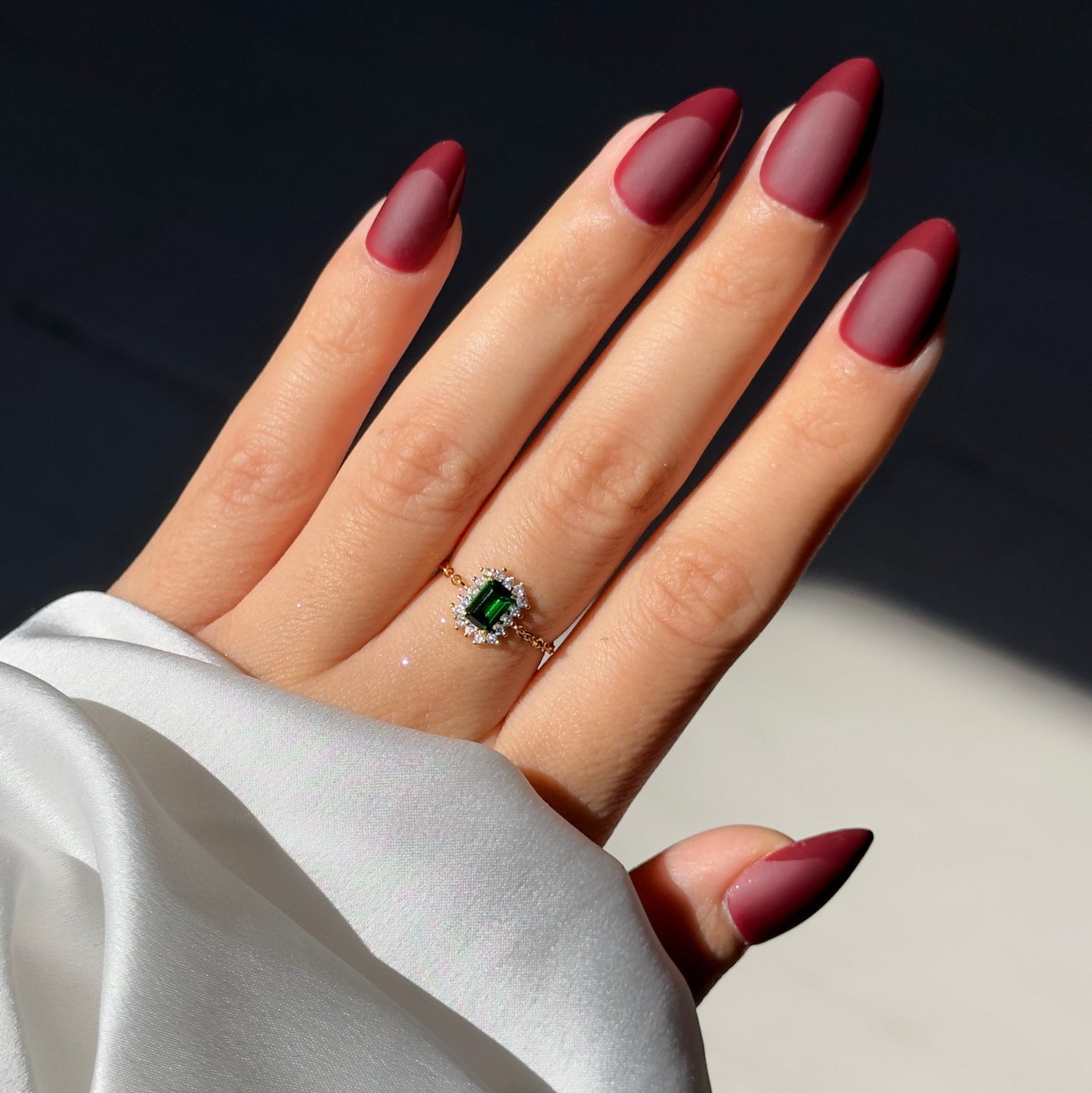 Vintage Halo adjustable chain ring with emerald or garnet stone