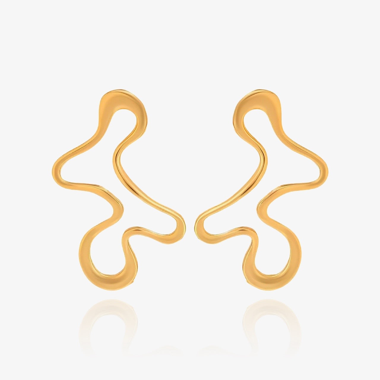 Waterproof geometric earrings in gold and silver