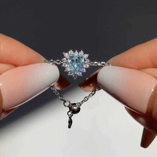 Queen of Hearts Chain Ring- Blue