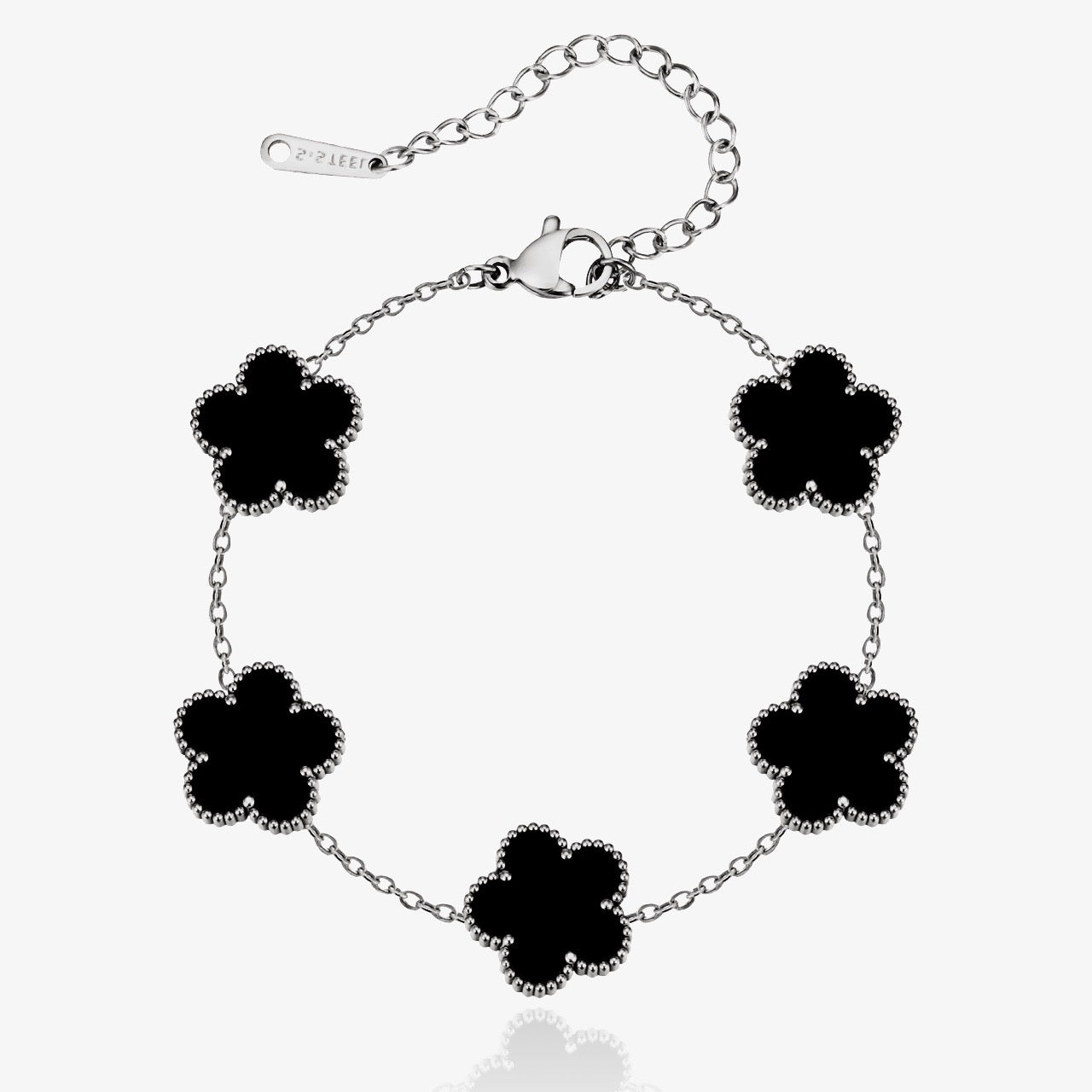 Waterproof silver bracelet with black clover design – Loveness