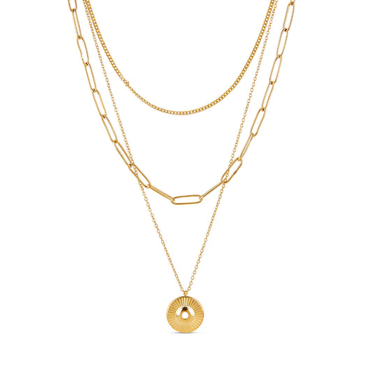 Cleopatra Triple Layered Halskette Gold – Vorderansicht