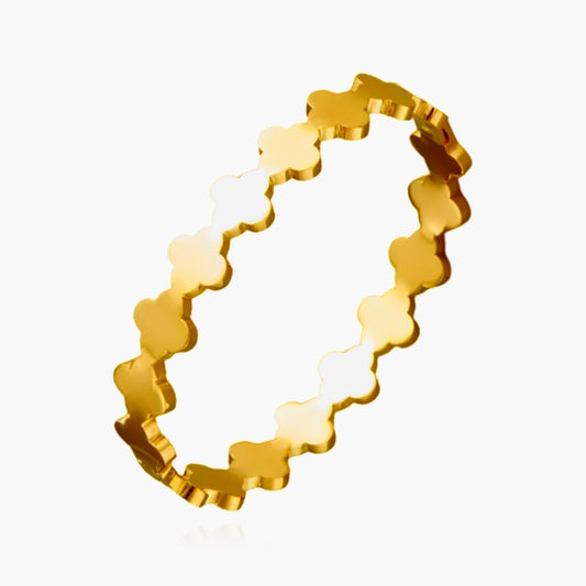 Clover bangle bracelet in gold – front view
