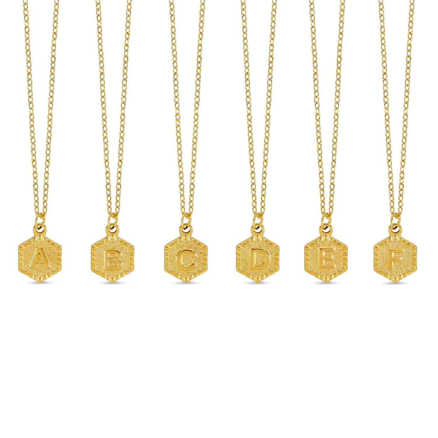 Detailaufnahme der Hex Initial Halskette Gold