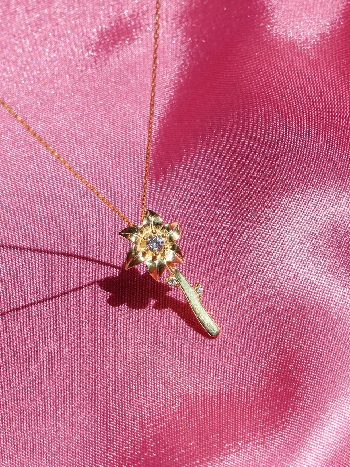 Rapunzel Flower Gleam and Glow Necklace, 925 Sterling Silver