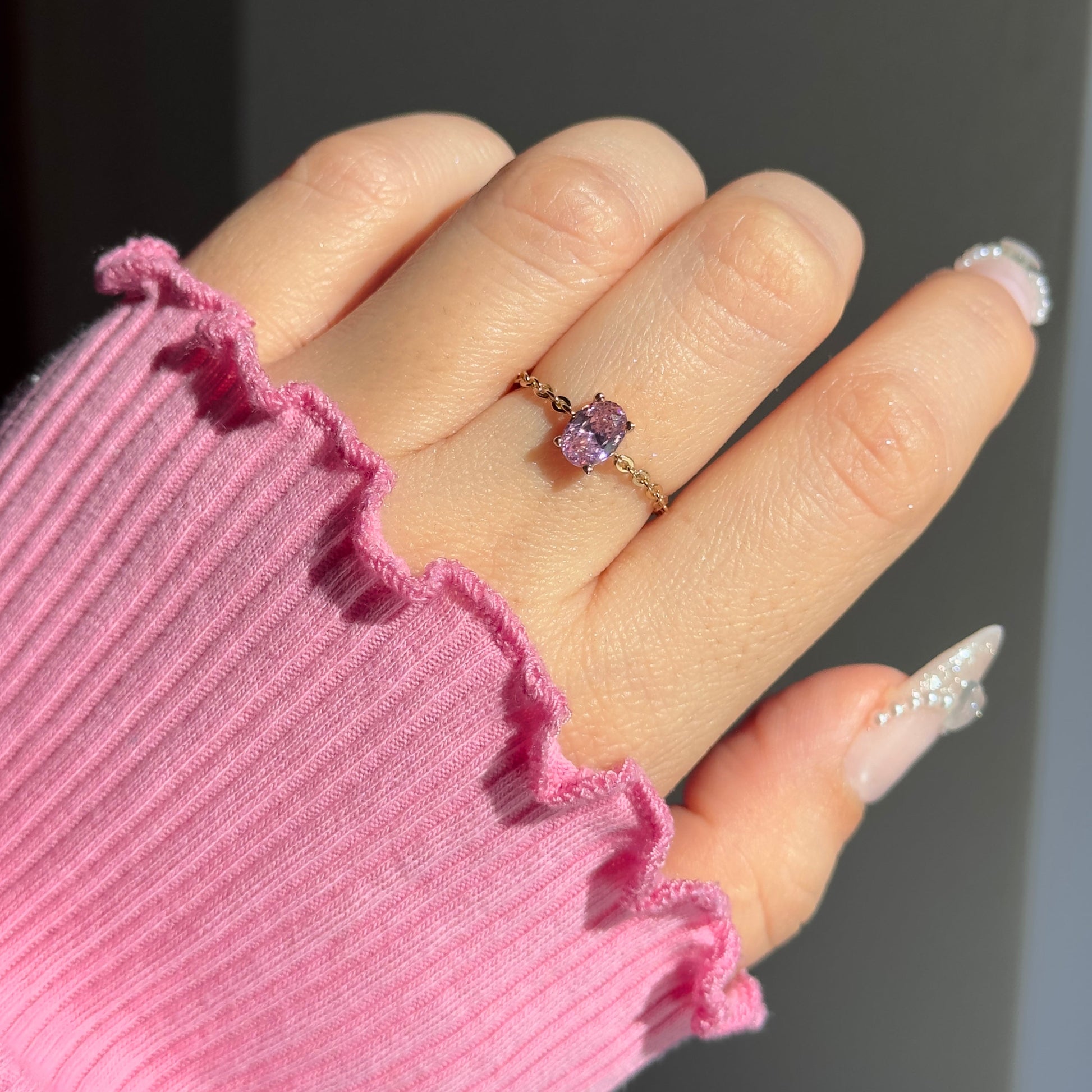 Minimalist adjustable pink ring in gold