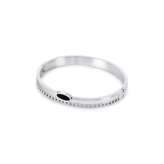 Ovaler Onyx Geschichteter Armreif Silber – Vorderansicht