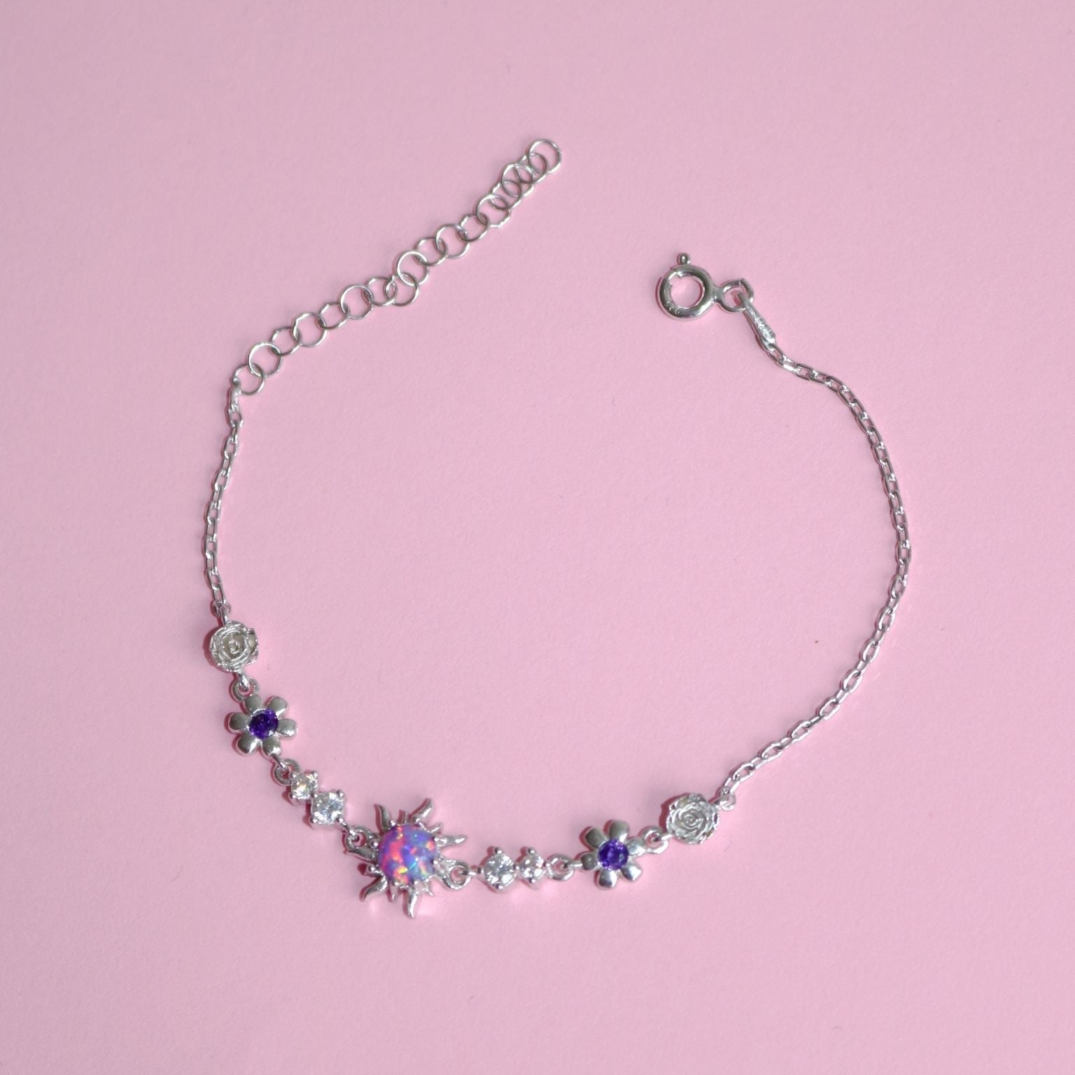 Princess-inspired bracelet with sunflower opal design