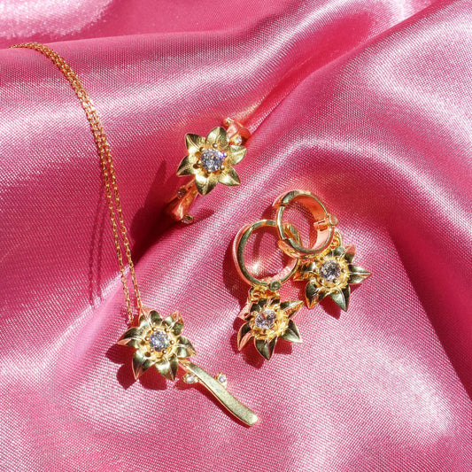 Rapunzel Flower Gleam and Glow Jewelry Set – Necklace, Earrings & Ring – 925 Sterling Silver