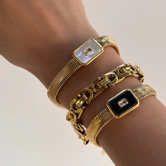 Santorini gold snake chain bracelet with rectangular design – Loveness