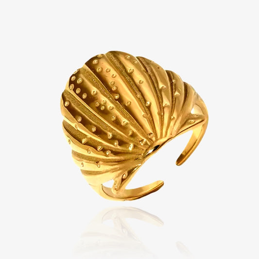 Gold shell wrap ring – summer front view