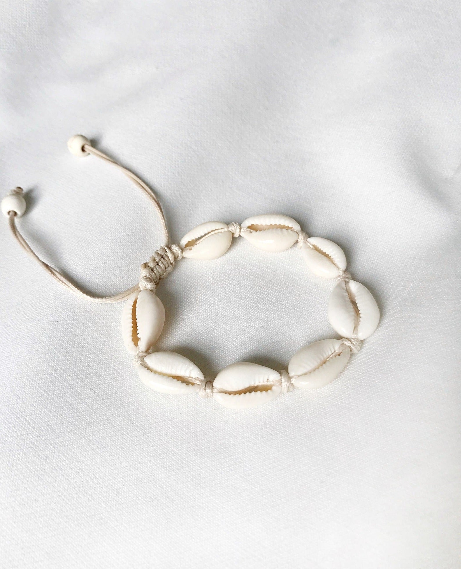 Unisex waterproof seashell jewelry for beachwear